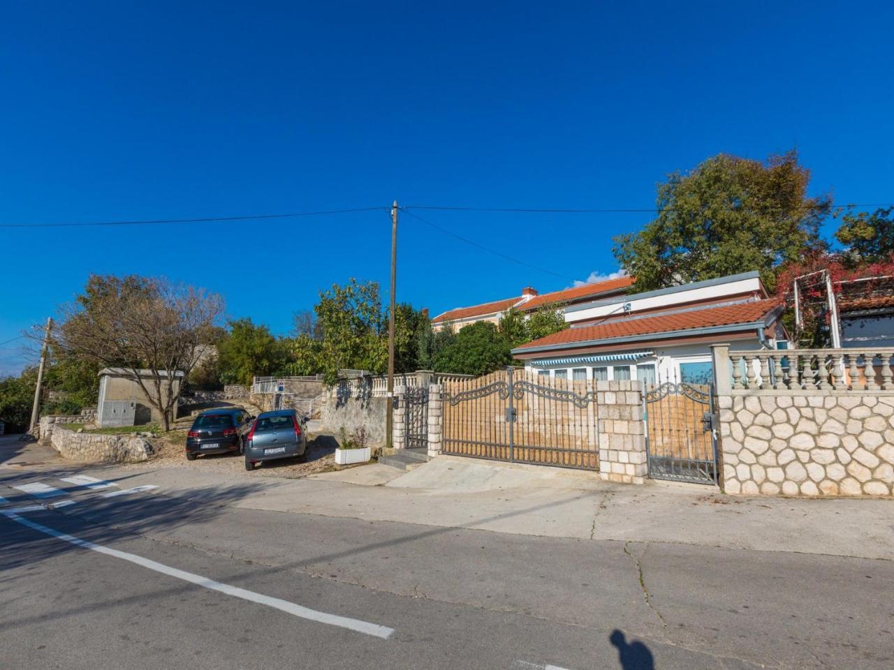 House Barbara Villa Ядраново Екстериор снимка